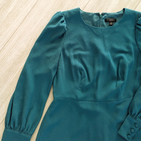 J. Crew long sleeve dress 365 crepe buttons - Picture 8 of 8